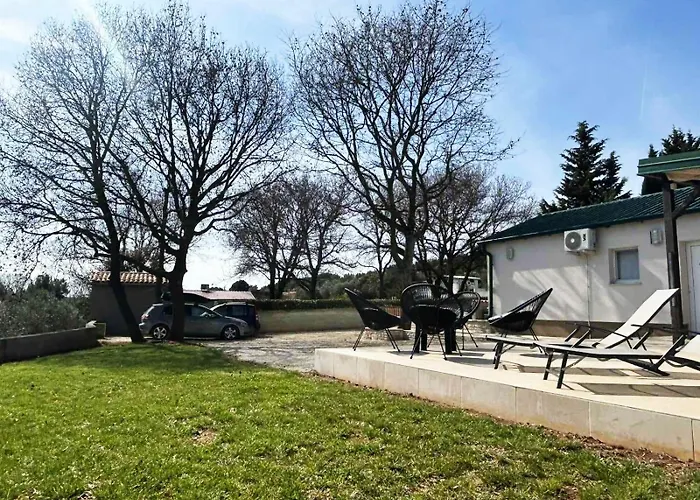Villa Kuca Za Odmor Aria Pomer